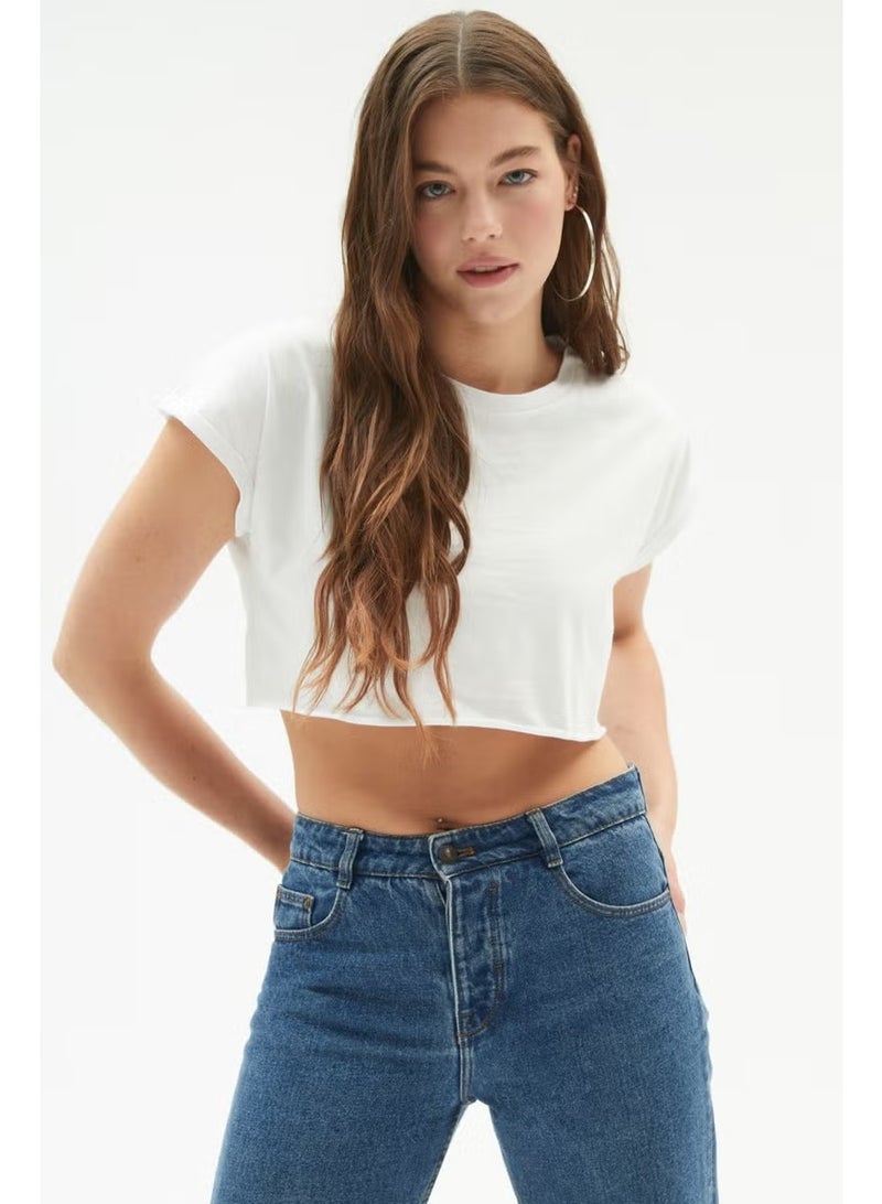 JUNE Women's 100% Cotton Regular Fit Crew Neck Crop Knit T-Shirt - Image 1
